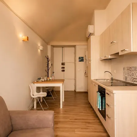 Apartamento To - House