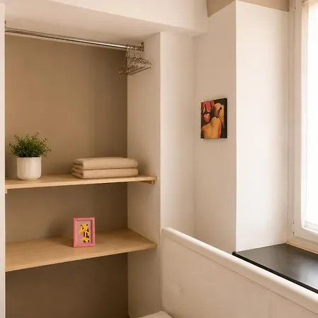 To - House Τορίνο